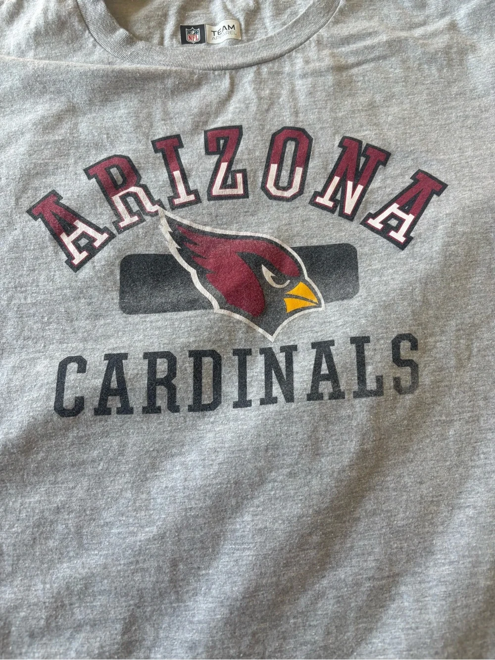 Arizona Cardinals NFL Team Apparel Gray Crop Tee - Picture 2 of 4